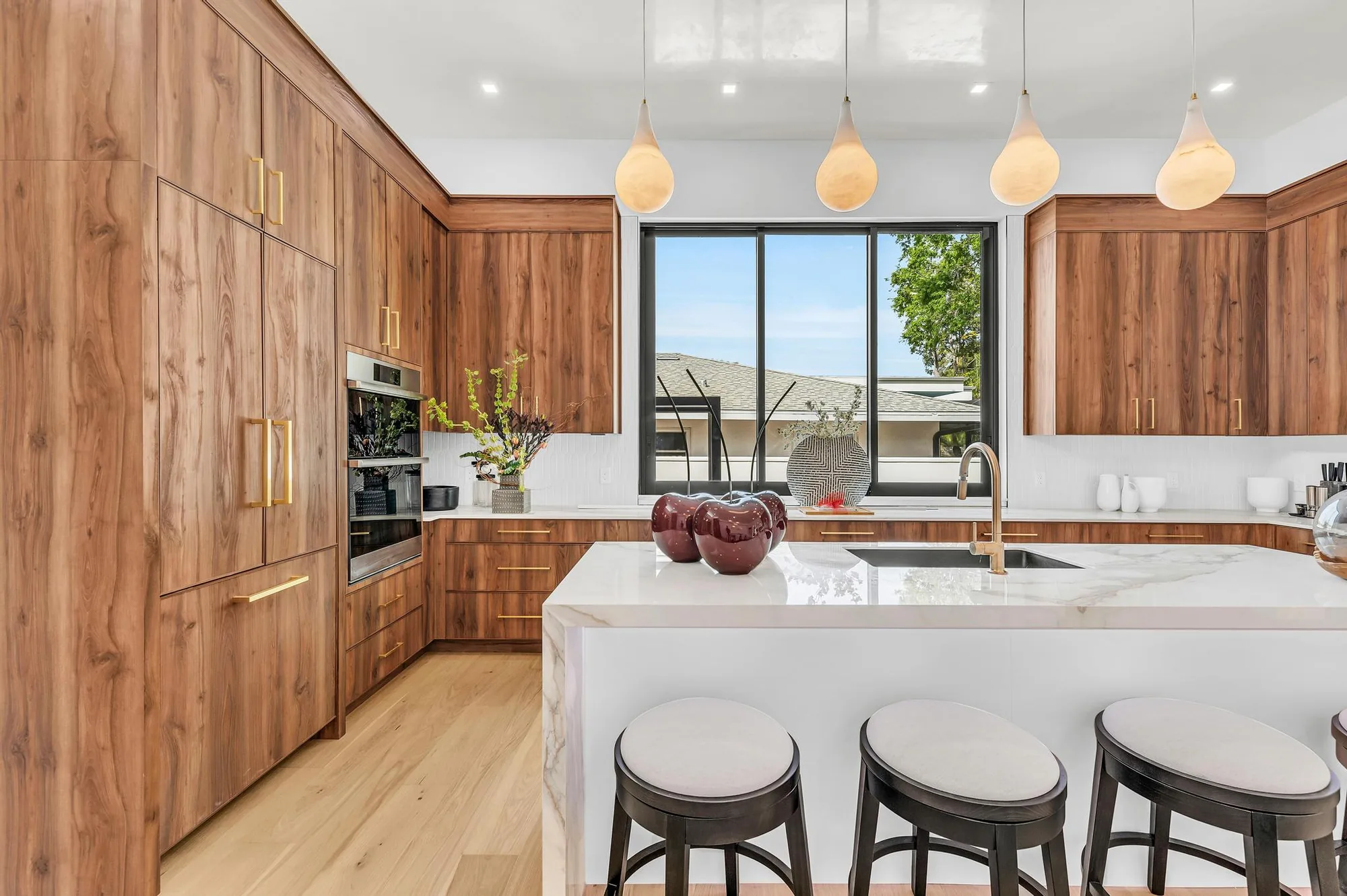Hyde Park Street project by Metro Cabinet Company