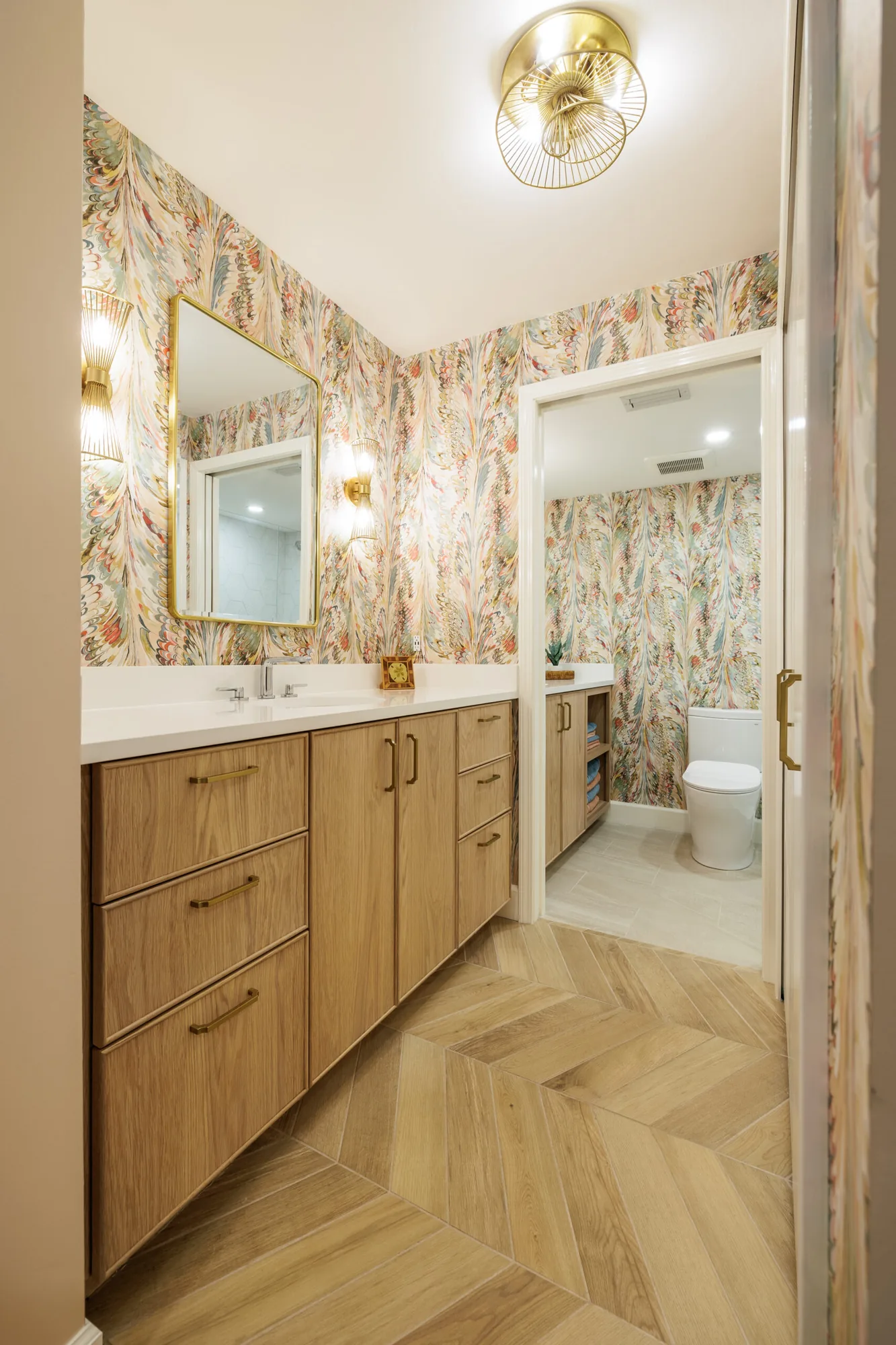 Olsen Condo by Metro Cabinet Company